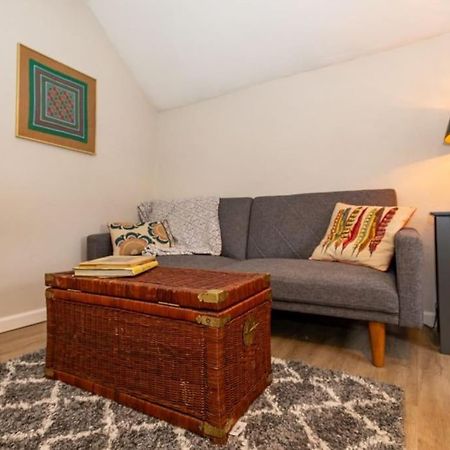 Cozy & Comfy Cottage In The City - W Parking Pittsburgh Exterior photo