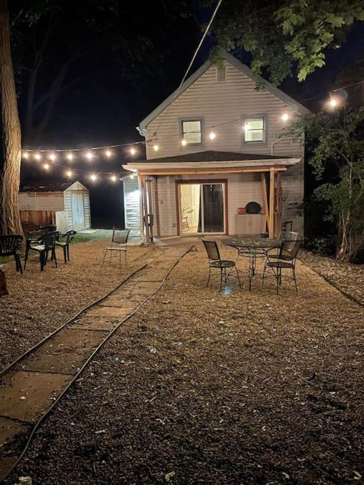 Cozy & Comfy Cottage In The City - W Parking Pittsburgh Exterior photo