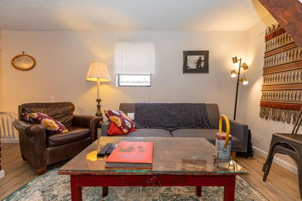 Cozy & Comfy Cottage In The City - W Parking Pittsburgh Exterior photo